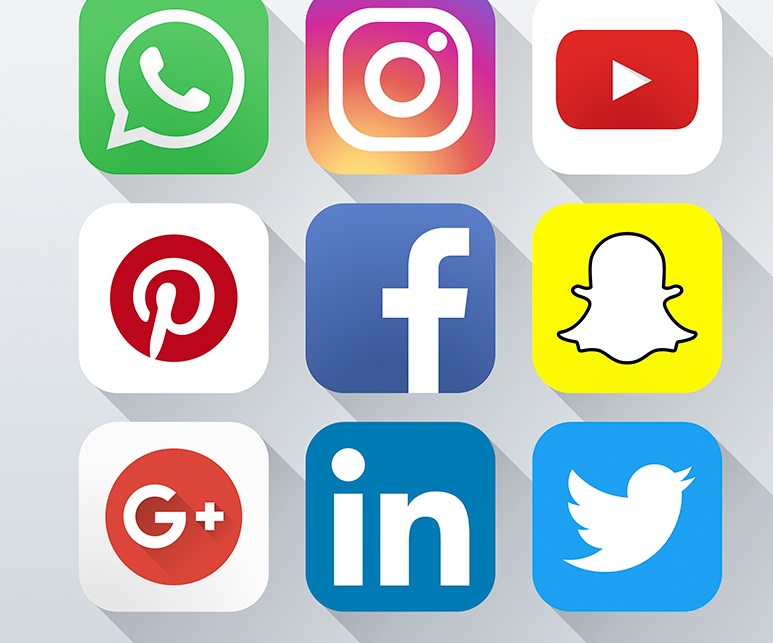 Social Media for Archives